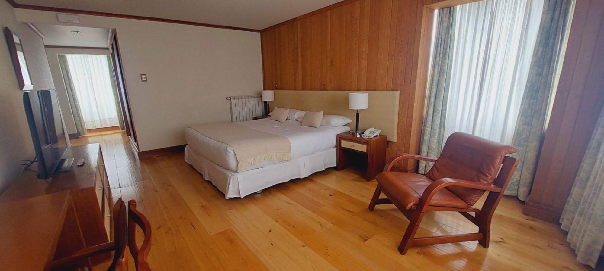 Hotel Y Cabanas Llanuras De Diana - Caja Los Andes Puerto Natales Luaran gambar